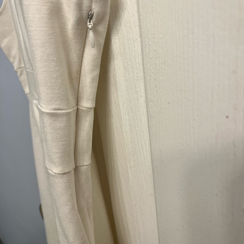 Creame Isabella Rodriguez dress size Large - Picture 3 of 5